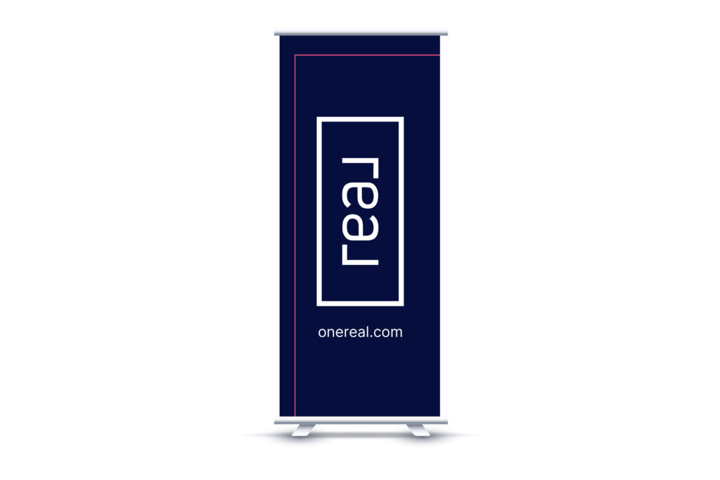 Real | Roll Up Retractable Super Flat Vinyl